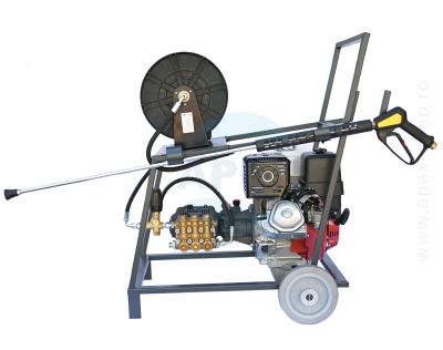 Sistem industrial de spălare Annovi Reverberi XW 21.25 - 250 bar, Motor Honda benzină GX390, complet echipat cu tambur