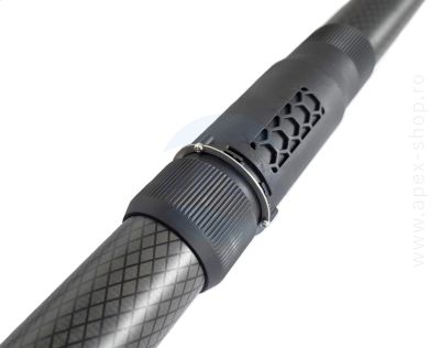 Sistem de tije din fibră de carbon SkyVac 9m pentru curățenie la înălțime 